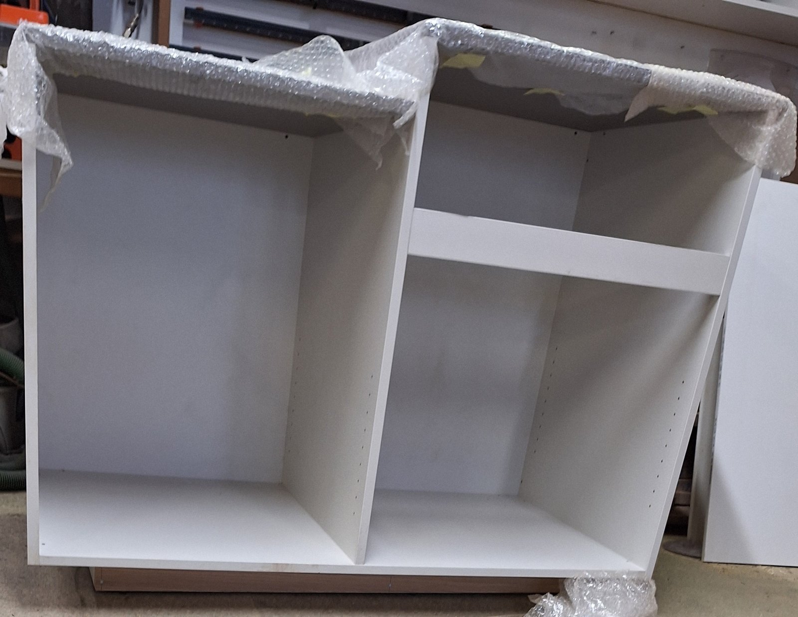 Fabrication d'un meuble en atelier